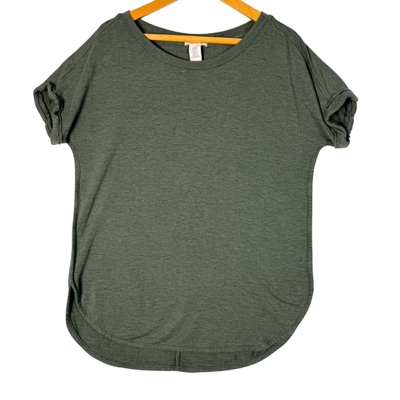 Matty M Tops - Matty M Olive Green Dolman Sleeve Tunic Top Women's Size M‎ Curved Hem So Soft!